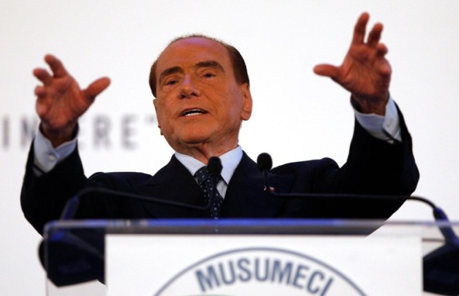 Berlusconi joue son avenir politique devant la Cour de Strasbourg