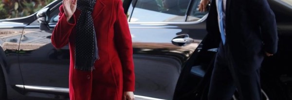 Carrie Lam espère une