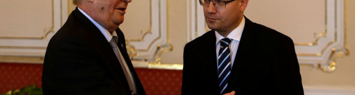 Crise politique à Prague, le Premier ministre change de stratégie