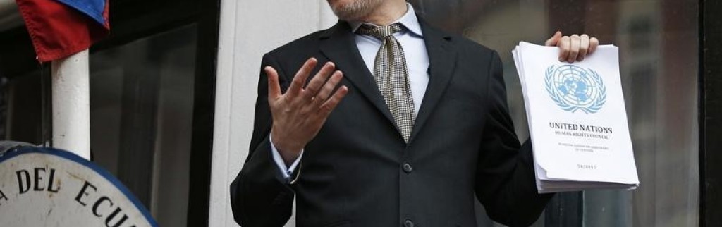 L'Equateur autorise la Suède à interroger Assange à Londres