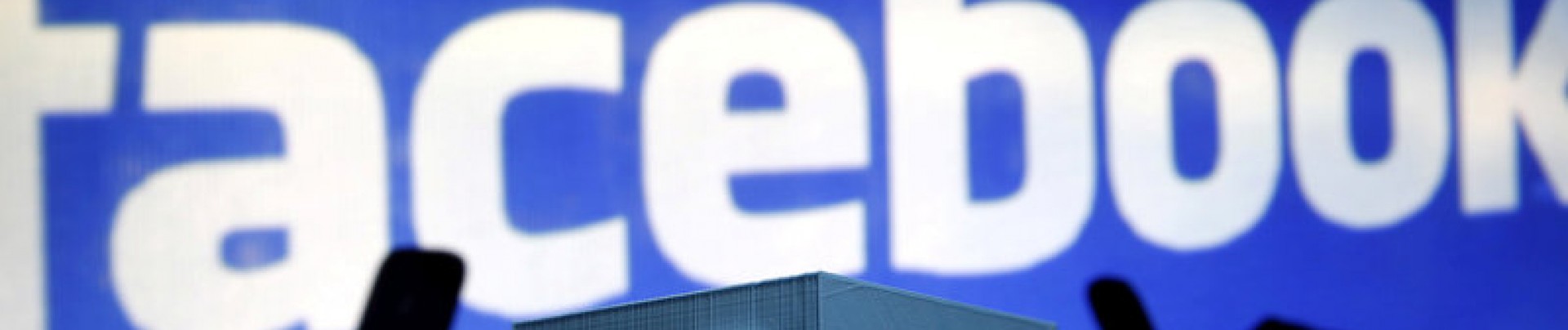 Etats-Unis: Facebook va remettre au Congrès des publicités politiques russes