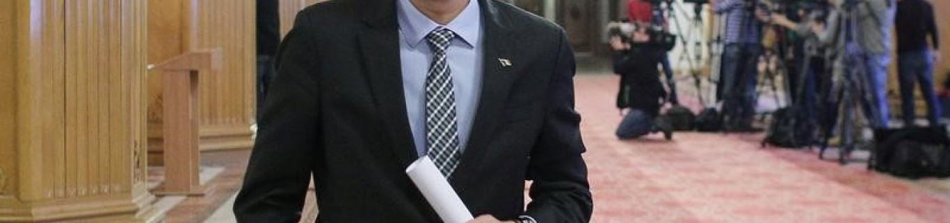 Le gouvernement roumain résiste aux appels à la démission