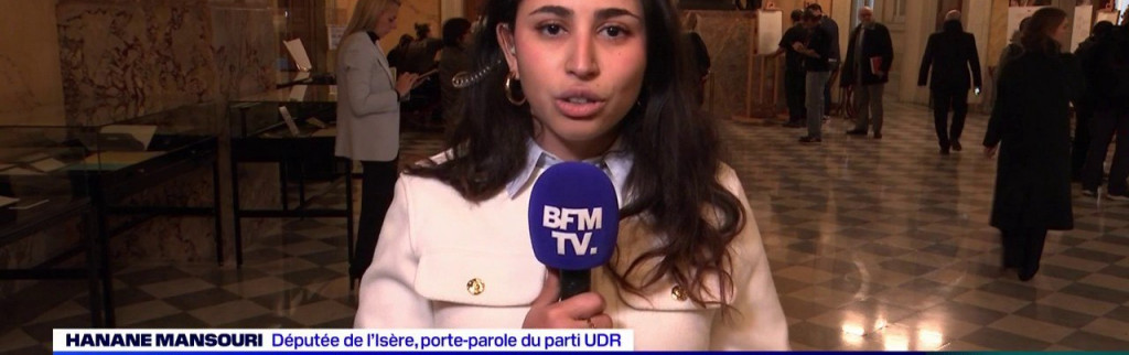 Hanane Mansouri : la benjamine de l'Assemblée nationale entre renouveau et controverses