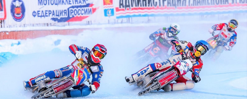 Ice Speedway, de la moto sur glace pour ceux qui n'ont pas froid aux yeux.