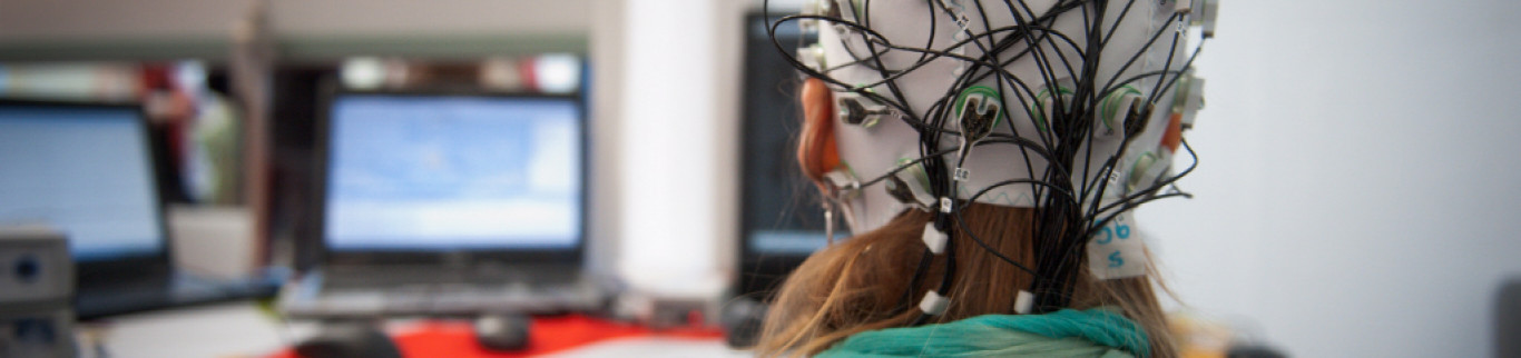 Interfaces Cerveau-Machine : entre avancées spectaculaires et défis éthiques