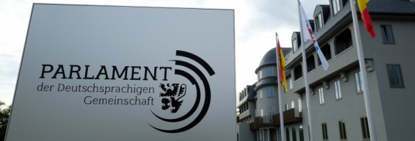 La Belgique germanophone veut réinventer la démocratie en tirant au sort