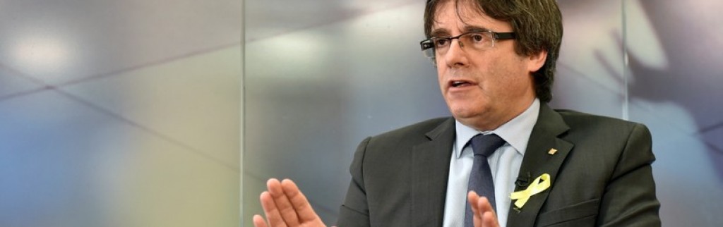 Les indépendantistes catalans veulent Puigdemont à la présidence