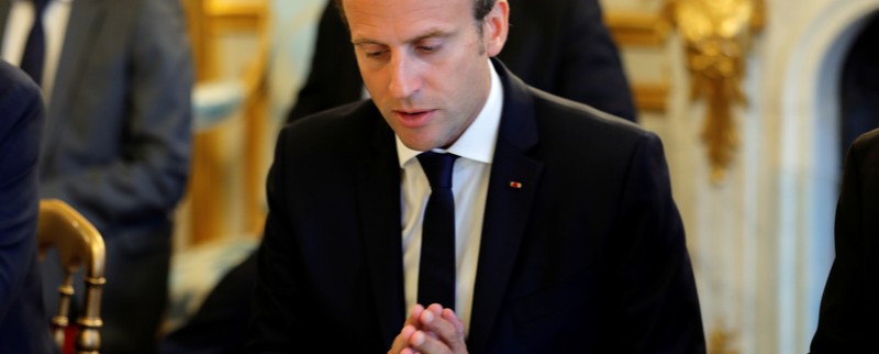 Macron à Athènes, un oeil vers Berlin pour la réforme de la zone euro