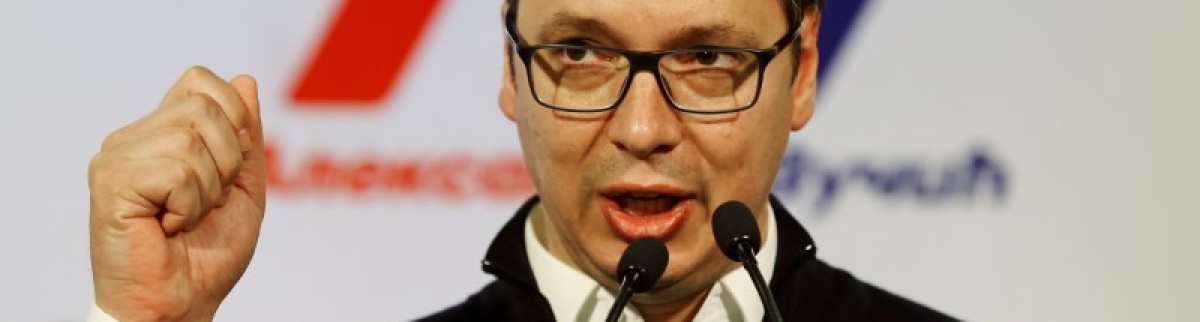 Manifestation pacifique à Belgrade après l'élection du président