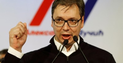 Manifestation pacifique à Belgrade après l'élection du président