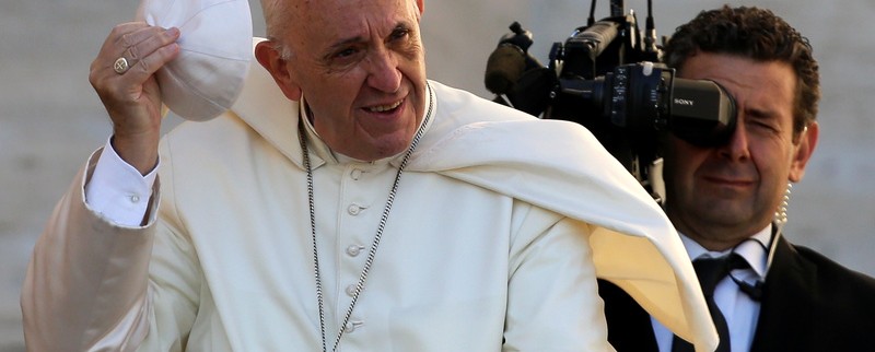 Le pape admet le retard pris par l'Eglise face aux abus sexuels