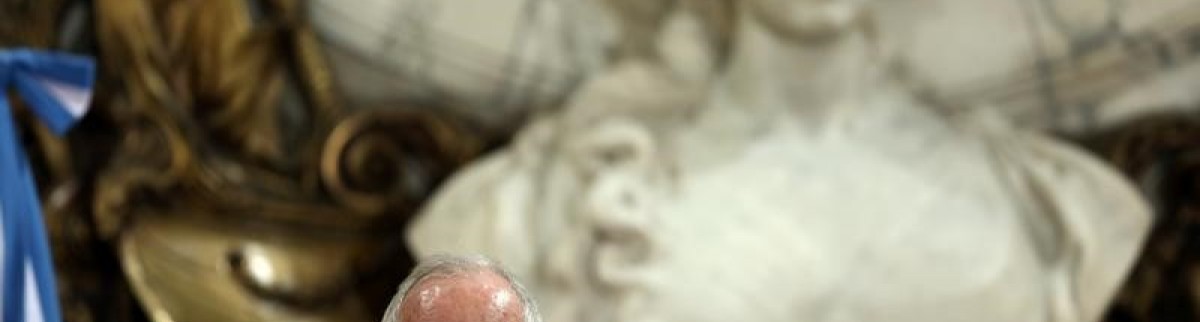 Le président du Pérou exclut de démissionner malgré un scandale financier