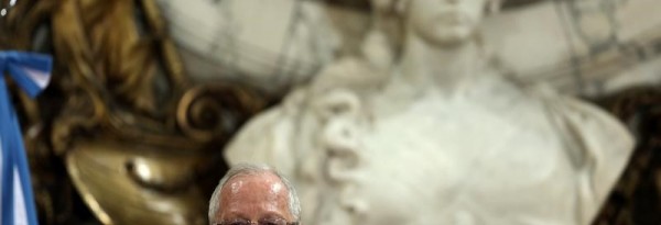 Le président du Pérou exclut de démissionner malgré un scandale financier