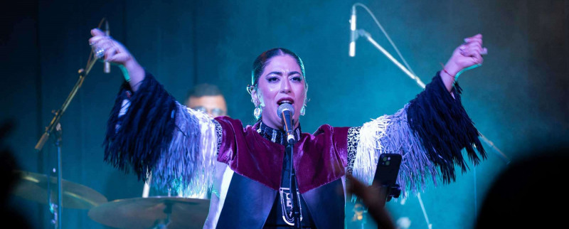 Saba Zameni : Une voix entre musique, résistance et exil