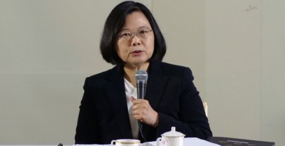 Taïwan juge irresponsables de nouveaux corridors aériens chinois