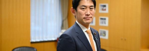 Takayuki Kobayashi à la tête du nouveau ministère japonais de la Sécurité économique
