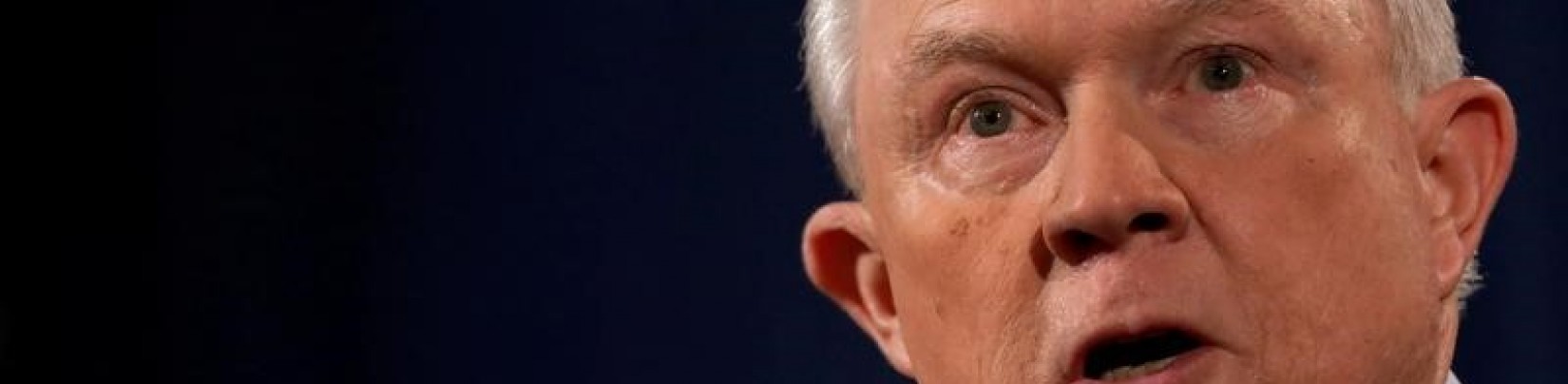 Trump attaque de nouveau Jeff Sessions, sur la sellette