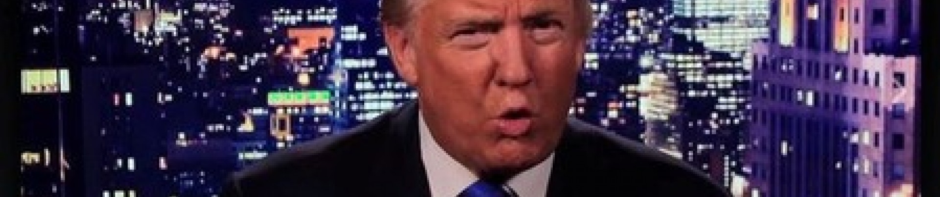 Trump promet d'aller jusqu'au bout malgré le scandale