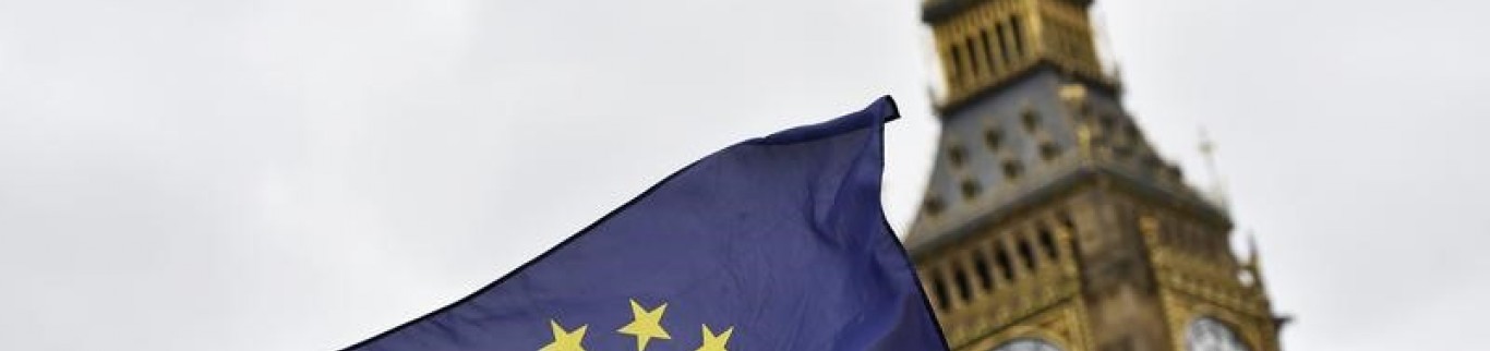 RPT-L'UE répond à May, ligne ferme pour la période de transition